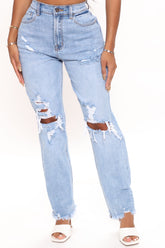 Whatever Is Clever – Zerrissene Boyfriendjeans im 90er-Stil – Mittelblaue Waschung